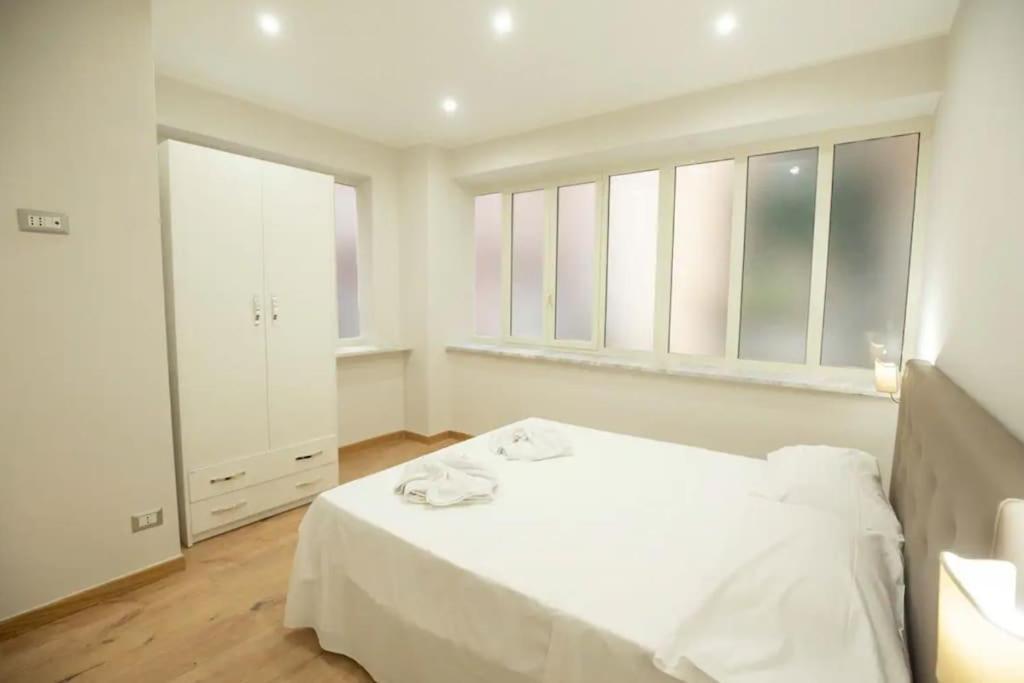 Don Cozzolino Apartment Napoli Ngoại thất bức ảnh