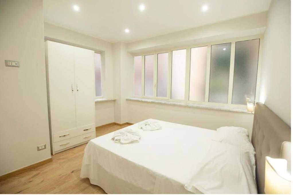 Don Cozzolino Apartment Napoli Ngoại thất bức ảnh